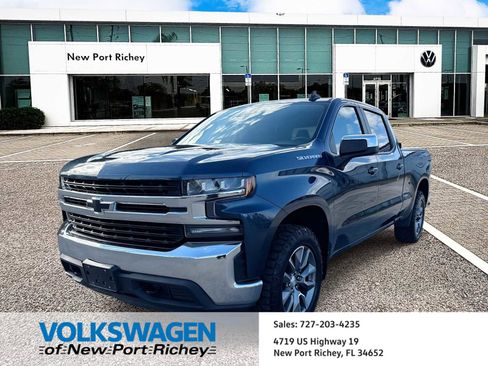 Used 2022 Chevrolet Silverado 1500 LT w/ Bed Protection Package image 1