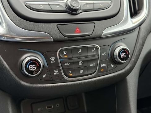 Used 2019 Chevrolet Equinox LT AWD/4WD image 27