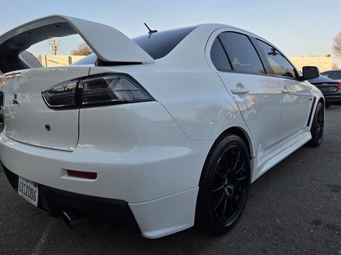 Used 2011 Mitsubishi Lancer Evolution GSR image 15