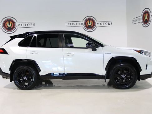 Used 2020 Toyota RAV4 XSE image 30