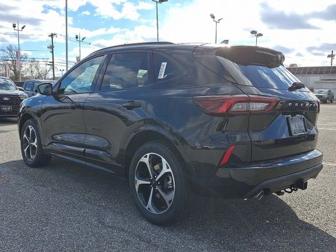 New 2026 Ford Escape ST-Line Elite w/ Class II Trailer Tow Package image 4