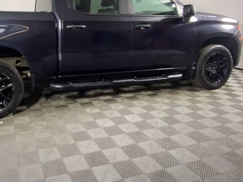 Used 2023 Chevrolet Silverado 1500 Custom image 11