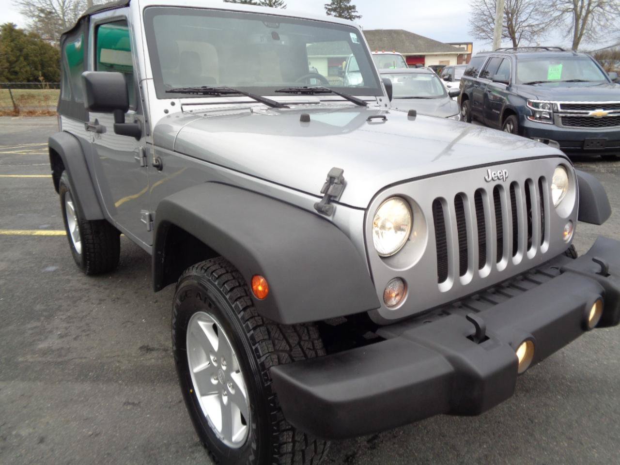 Used 2015 Jeep Wrangler Sport w/ Quick Order Package 24S AWD/4WD image 15