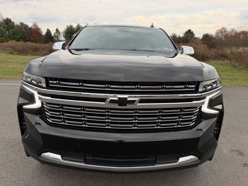 Used 2024 Chevrolet Suburban Premier w/ Max Trailering Package image 11