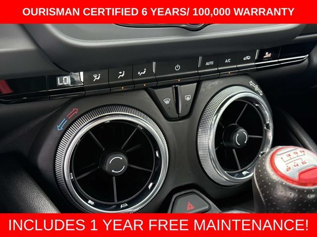 Used 2022 Chevrolet Camaro LT RWD image 21