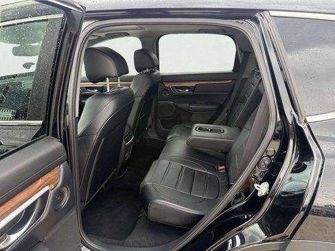 Used 2018 Honda CR-V Touring image 11