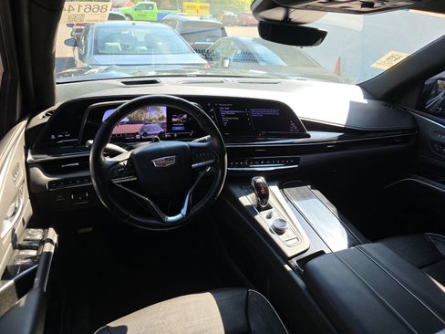 Used 2023 Cadillac Escalade Sport AWD/4WD image 19