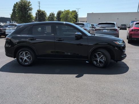 Used 2025 Honda HR-V EX-L image 6