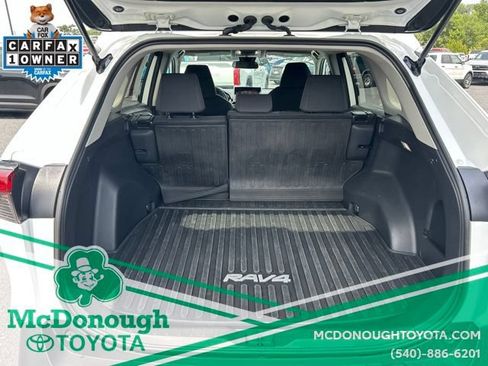 Certified 2025 Toyota RAV4 LE AWD/4WD image 11