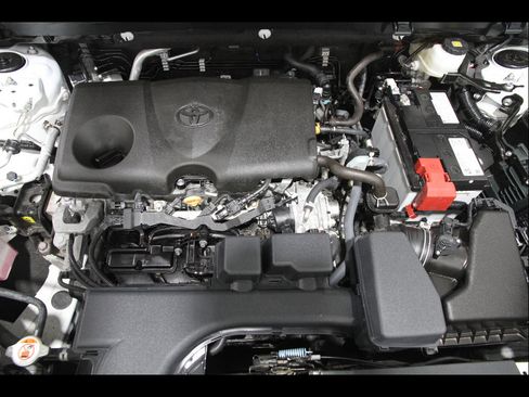 Used 2024 Toyota RAV4 LE image 20