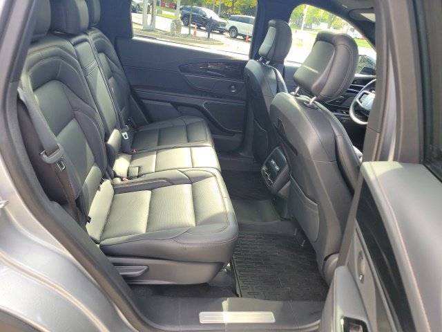 Certified 2024 Lincoln Nautilus Premier w/ Equipment Group 102A AWD/4WD image 25