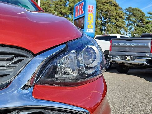 Used 2022 Chevrolet Spark LS image 10