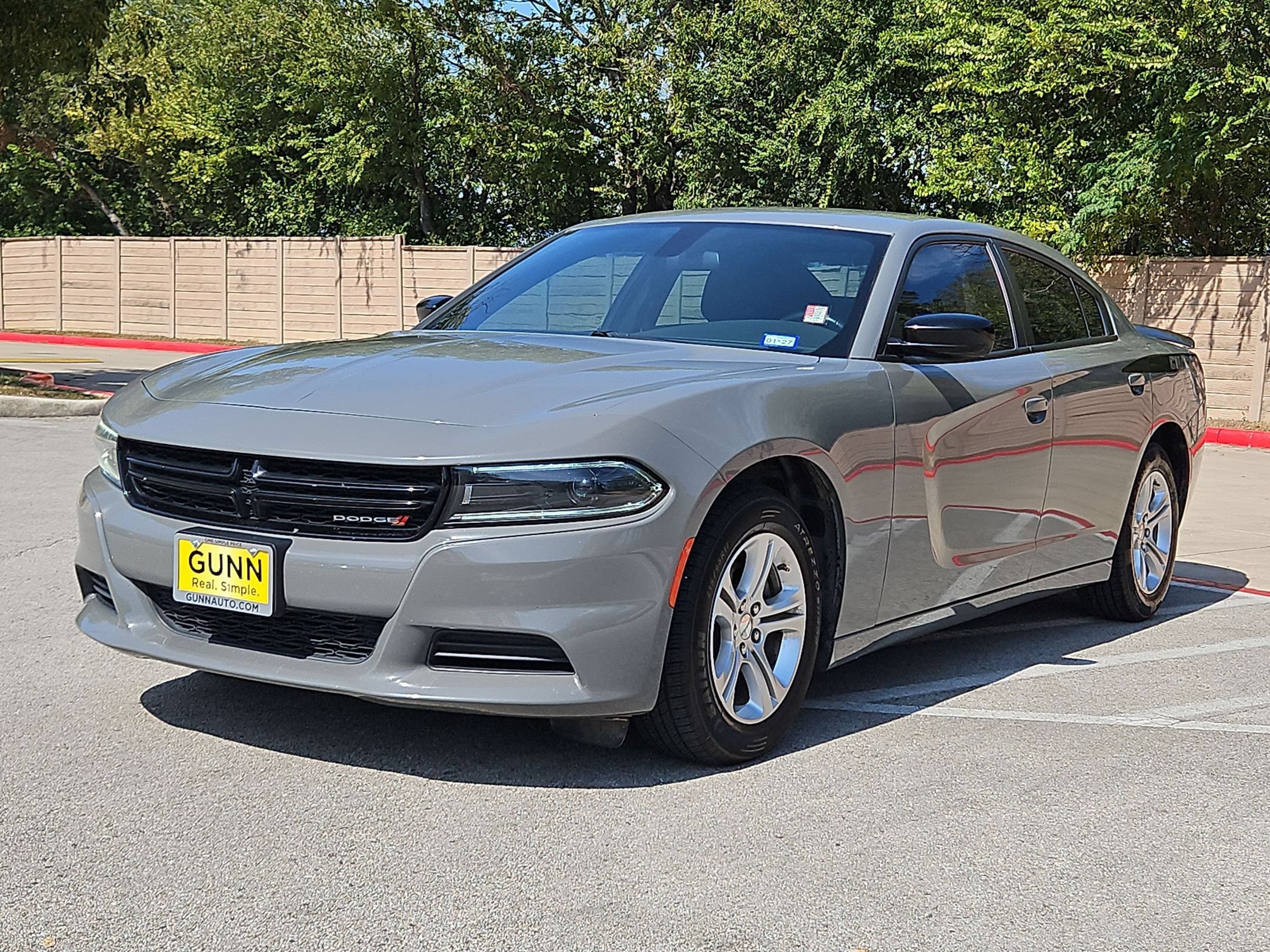Used 2023 Dodge Charger SXT RWD image 7