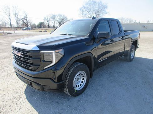 New 2026 GMC Sierra 1500 Pro image 9