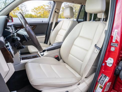 Used 2015 Mercedes-Benz GLK 350 GLK 350 4dr SUV w/ Premium 1 Package image 15