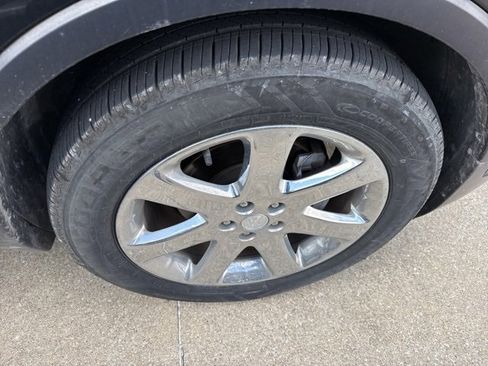 Used 2018 Buick Encore Premium w/ Experience Buick Package image 11