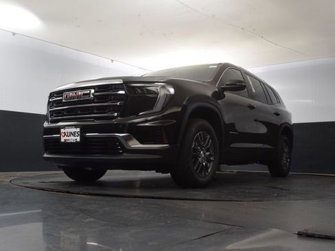 New 2025 GMC Acadia Elevation image 47