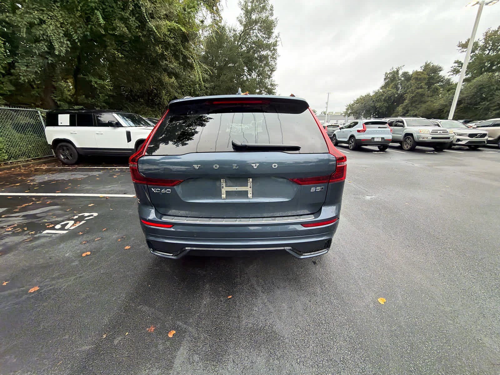 Used 2026 Volvo XC60 B5 Plus AWD/4WD image 13