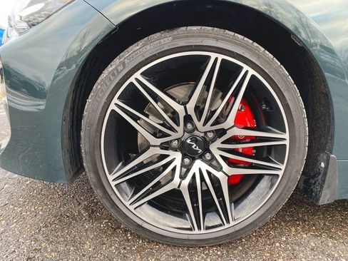 Used 2022 Kia Stinger GT1 image 33