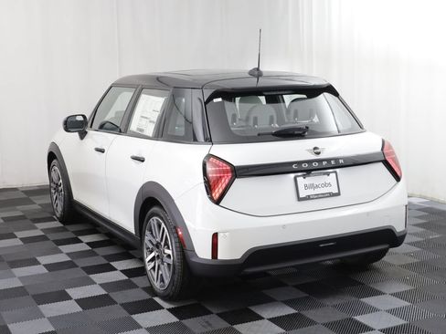 New 2026 MINI Cooper 4-Door Hardtop FWD image 16