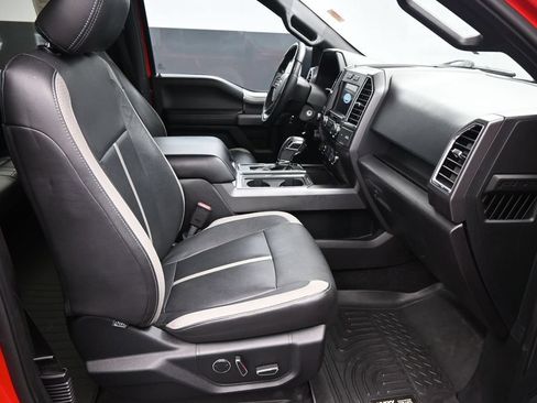 Used 2016 Ford F150 XLT w/ Equipment Group 302A Luxury AWD/4WD image 10