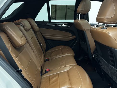 Used 2017 Mercedes-Benz GLE 43 AMG 4MATIC image 38