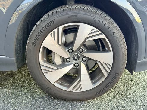 Used 2025 Audi Q6 e-tron Premium Plus w/ Premium Plus image 25