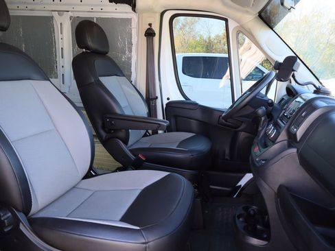 Used 2020 RAM ProMaster 1500 image 23