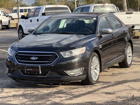 Used 2013 Ford Taurus Limited image 5