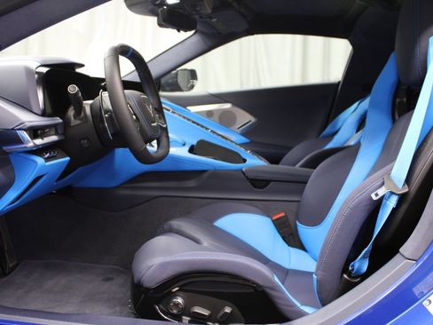 Used 2023 Chevrolet Corvette Stingray Premium Cpe w/ Z51 Performance Package RWD image 14