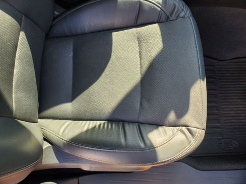 Used 2017 Subaru Legacy 3.6R Limited image 39