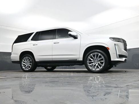 Used 2021 Cadillac Escalade Premium Luxury w/ Driver Assist Tech Package image 33