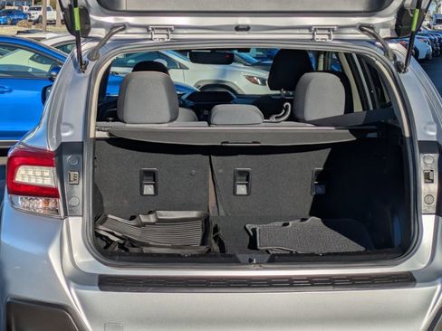Used 2019 Subaru Crosstrek 2.0i Premium image 16