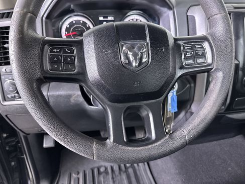 Used 2018 RAM 1500 Express image 47