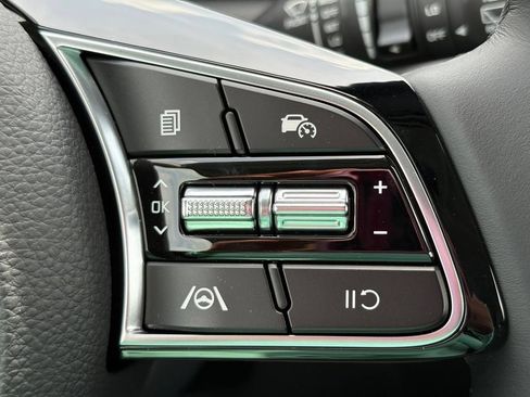 New 2026 Kia Seltos EX FWD image 22