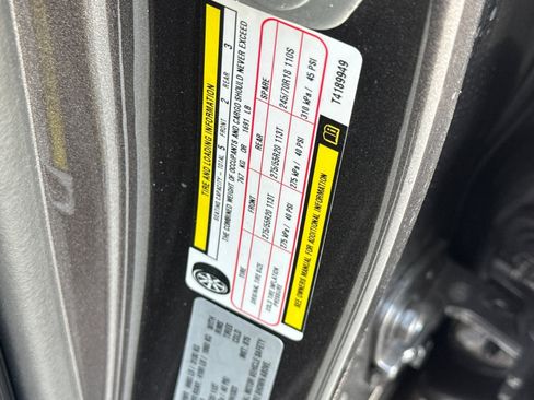 New 2026 RAM 1500 4x4 Crew Cab image 26