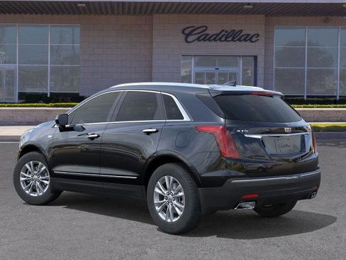 New 2026 Cadillac XT5 Luxury image 3