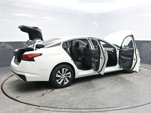 Used 2021 Nissan Altima 2.5 S image 38
