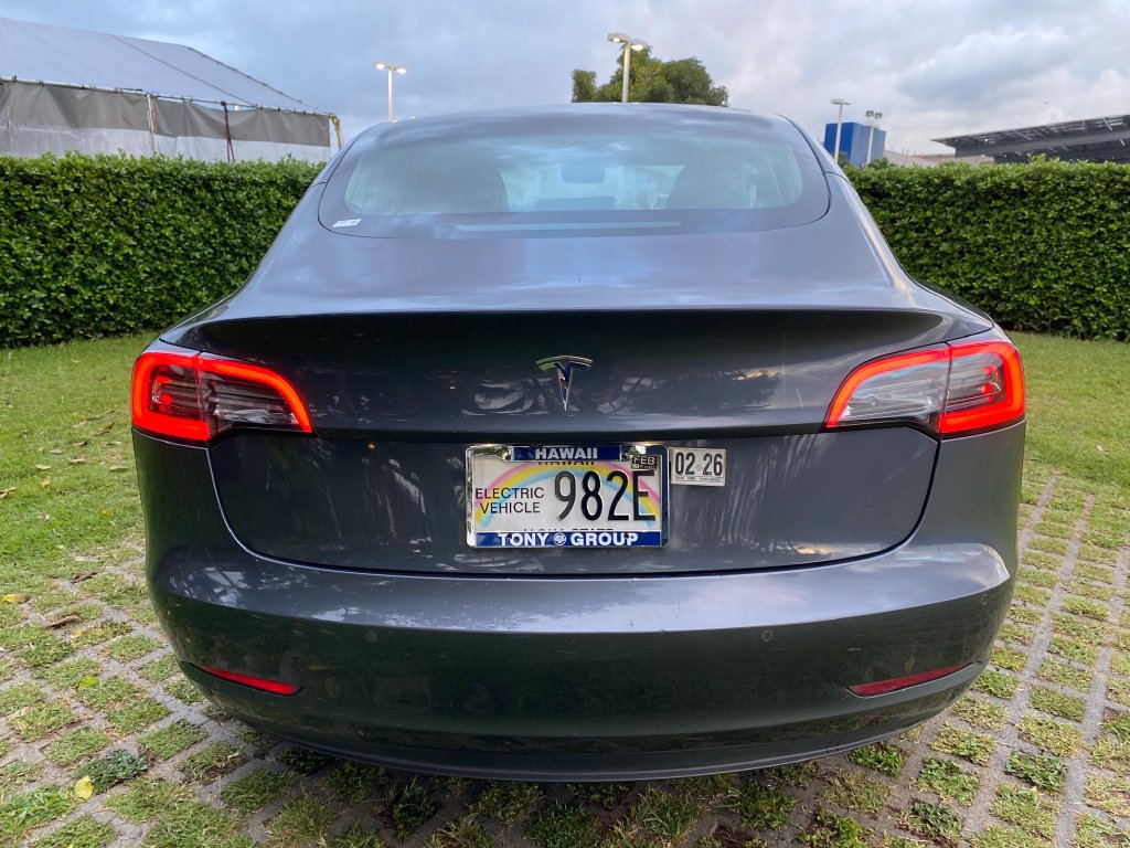 Used 2019 Tesla Model 3 Mid Range RWD image 6