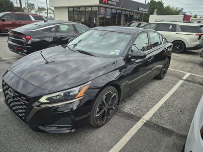 Used 2023 Nissan Altima 2.5 SR w/ SR Premium Package