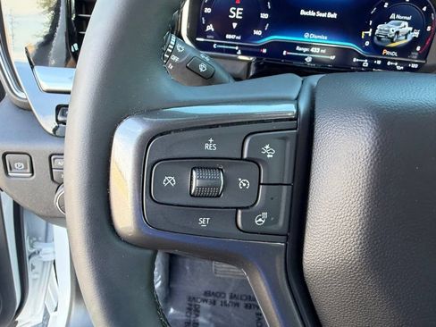 Used 2025 Chevrolet Silverado 2500 High Country w/ High Country Premium Package AWD/4WD image 27
