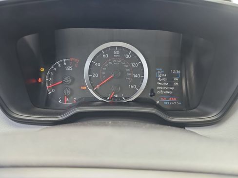 Used 2021 Toyota Corolla SE FWD image 24