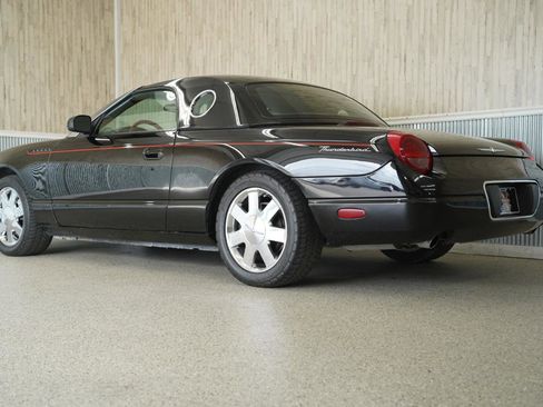 Used 2002 Ford Thunderbird image 7