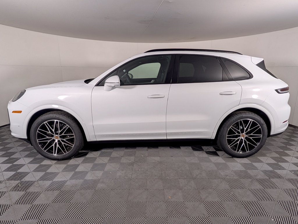 New 2026 Porsche Cayenne AWD/4WD image 2