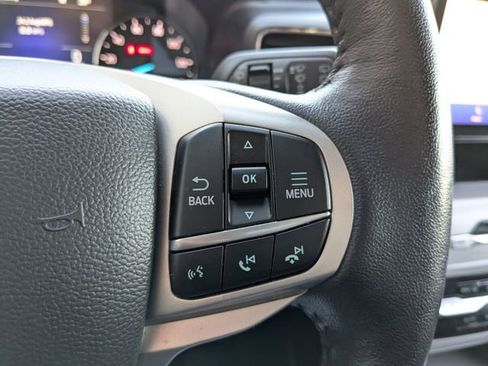 Used 2023 Ford Explorer XLT w/ Equipment Group 202A image 22