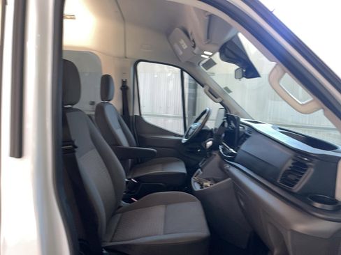 Used 2023 Ford Transit 350 XLT RWD image 8