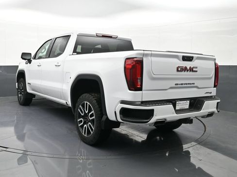 Used 2023 GMC Sierra 1500 AT4 AWD/4WD image 3