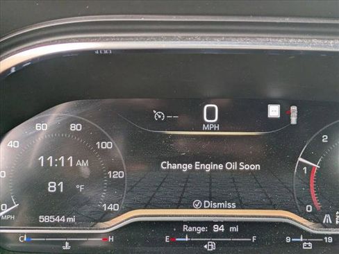 Used 2022 GMC Yukon SLT w/ SLT Premium Package image 5