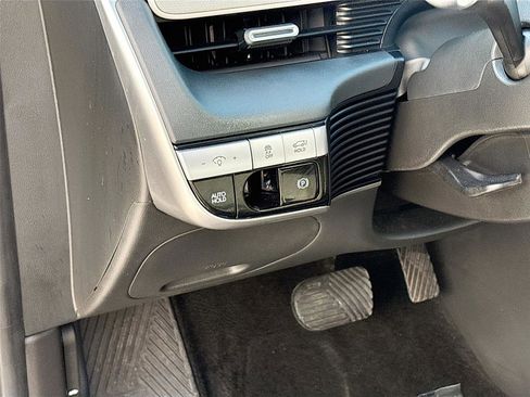 Used 2024 Hyundai Ioniq 5 SEL RWD image 10