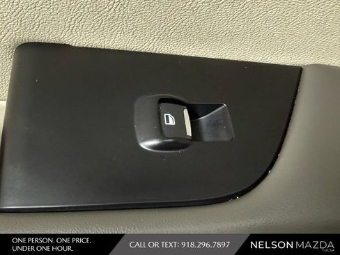 Used 2018 Lincoln MKX Reserve w/ Driver Assistance Package FWD image 37